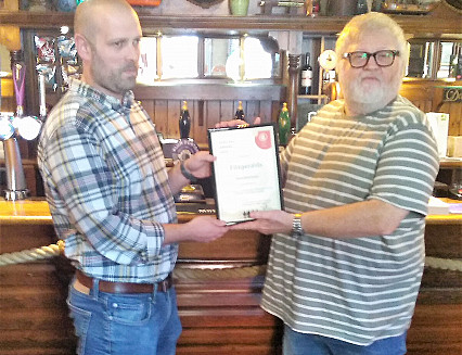 Sunderland pub celebrates three decades in top guide 